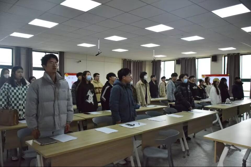太阳集团网址首页登录举办第五次学生代表大会