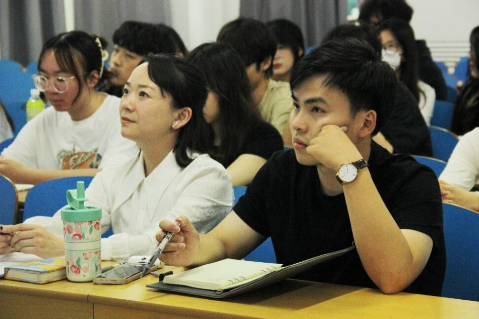 公司事|太阳集团网址首页登录学生组织主席团换届会议顺利举办