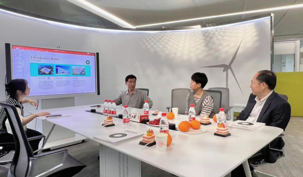 设计学院一行赴海太欧林公司访企活动